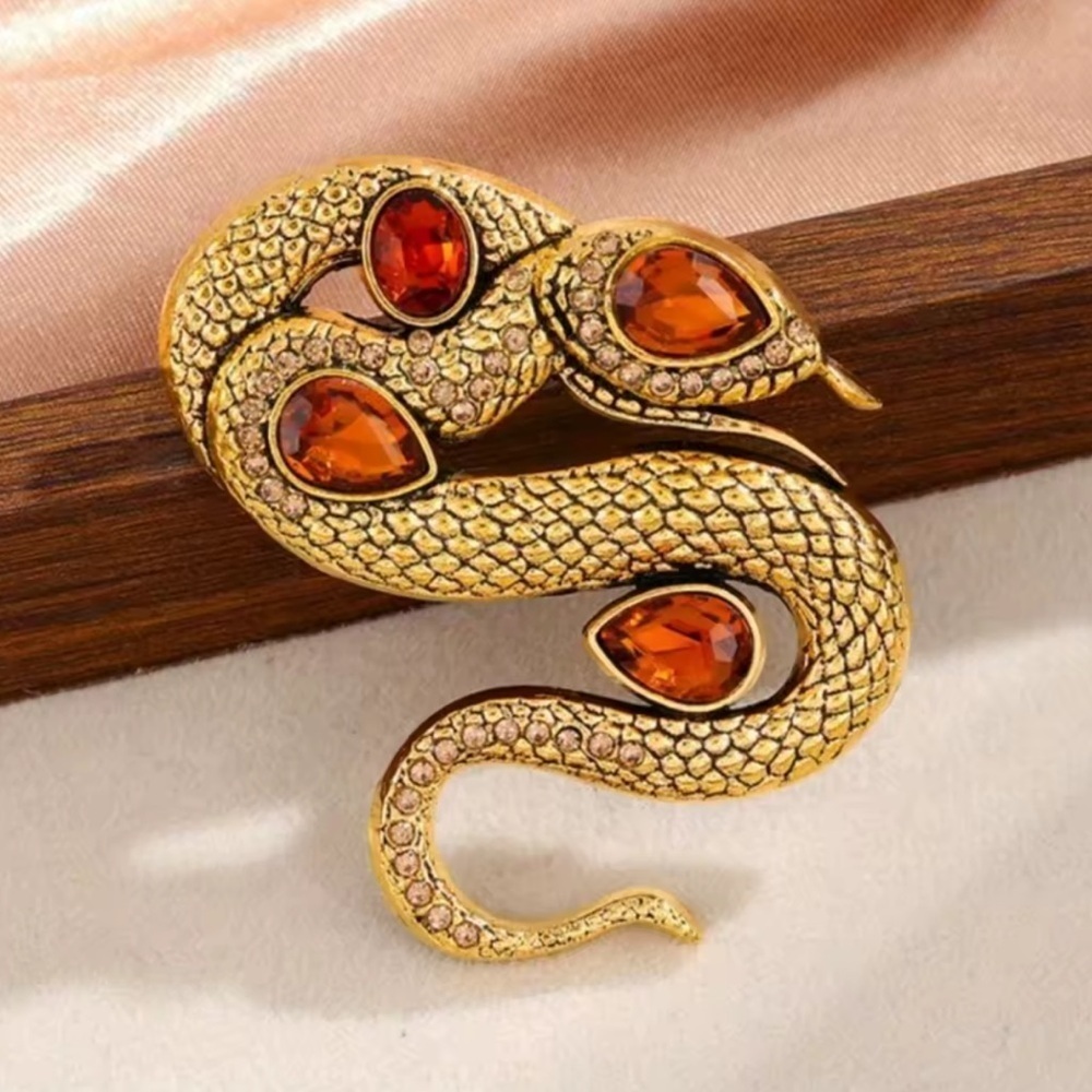 Serpenti Amber Couture Golden Vintage Crystals Brooch